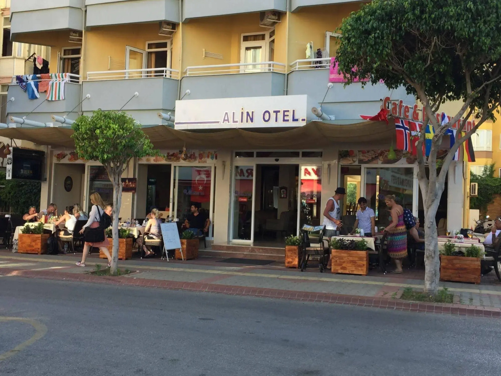Alin Hotel — фото