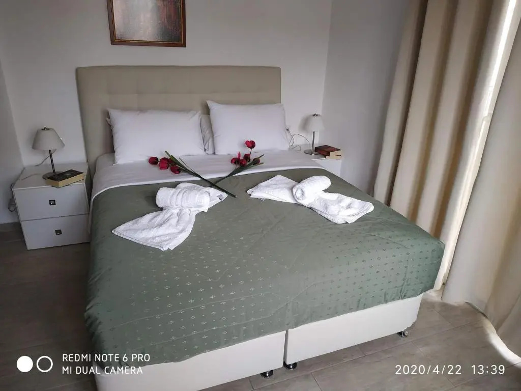 Standard Double room with view (twin beds)
