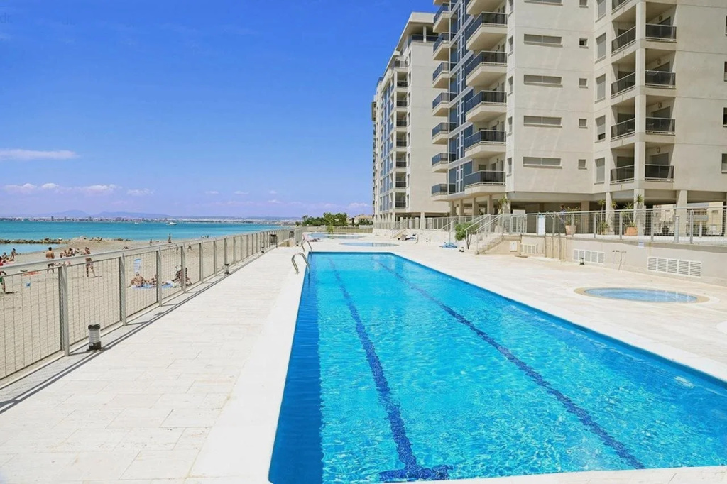 Beach & Waterfront