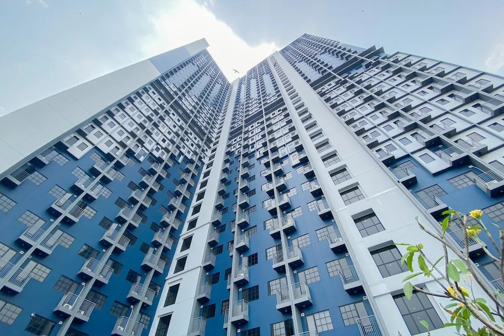 Minimalist 1Br With Extra Room At Evenciio Margonda Apartment