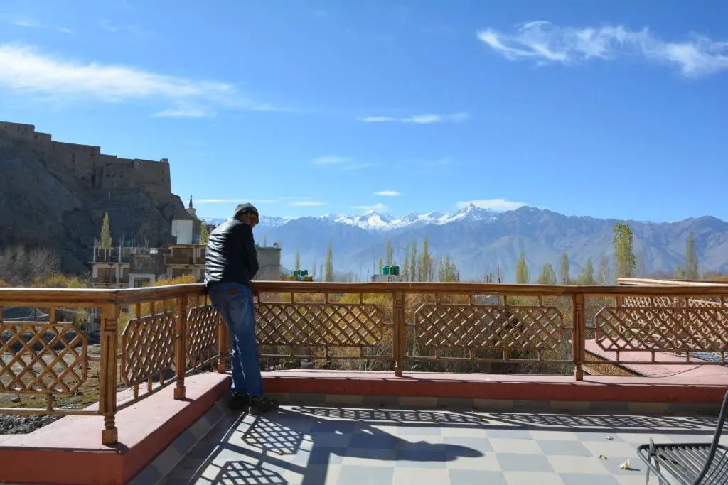 New Royal Guest House