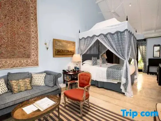 Suite with view