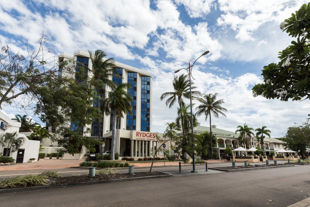 Rydges Southbank Townsville image