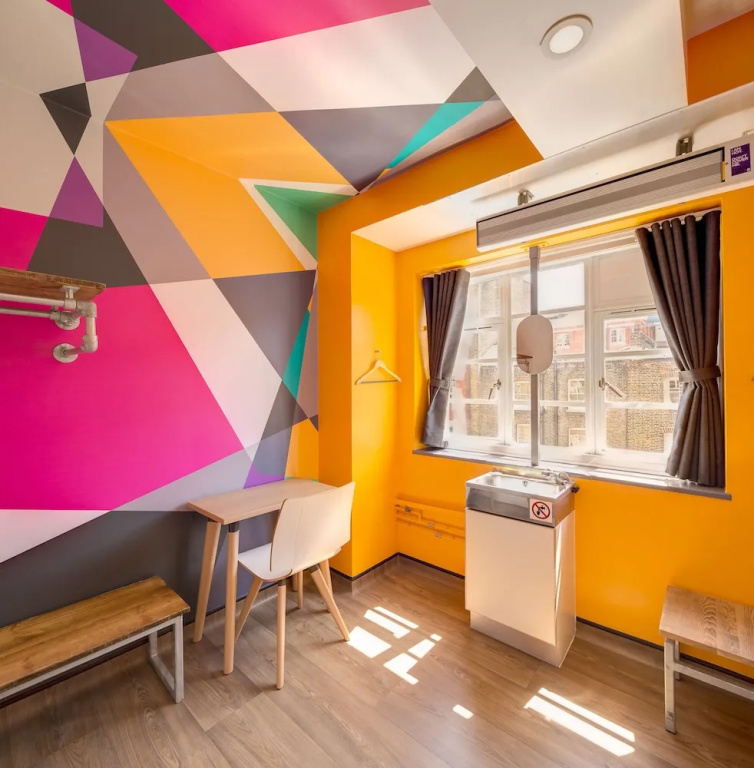 Double room (twin beds)