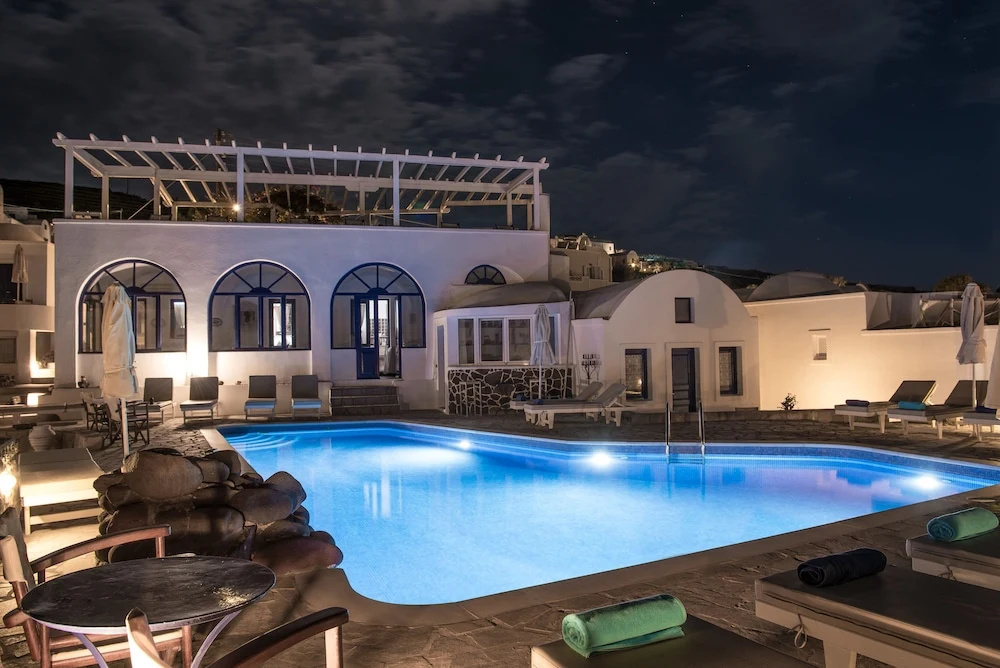 Superior Apartment with balcony and with pool view
