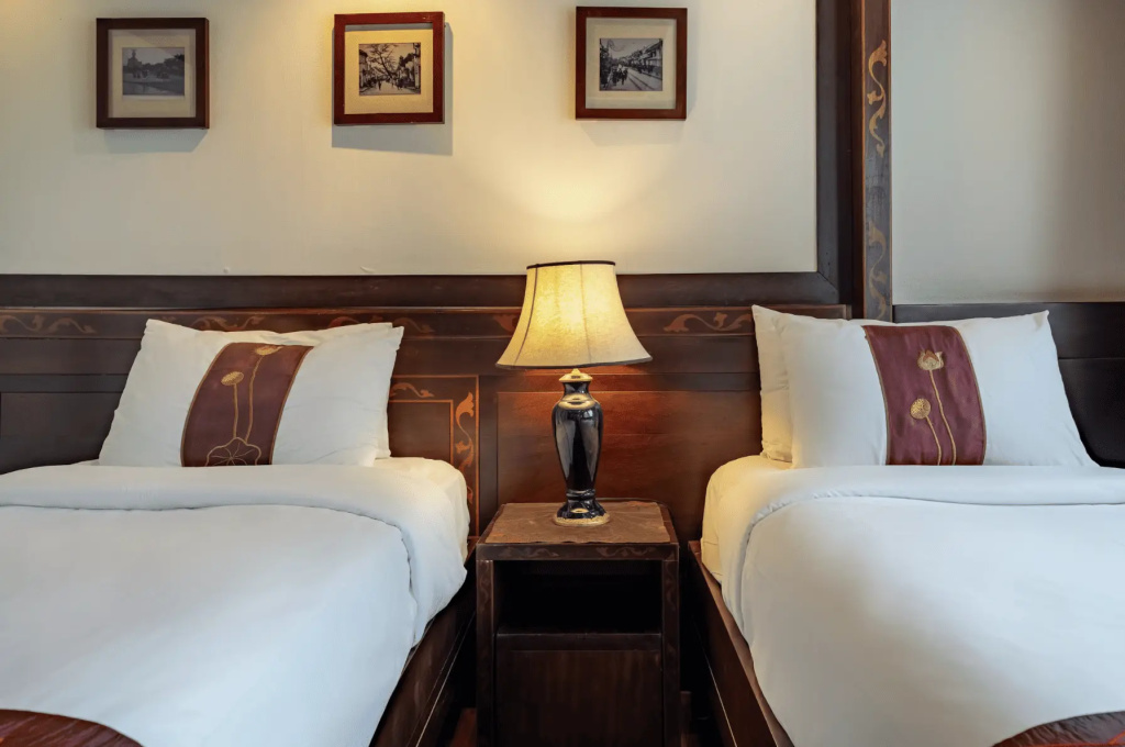 Superior Double room with sea view (full double bed)