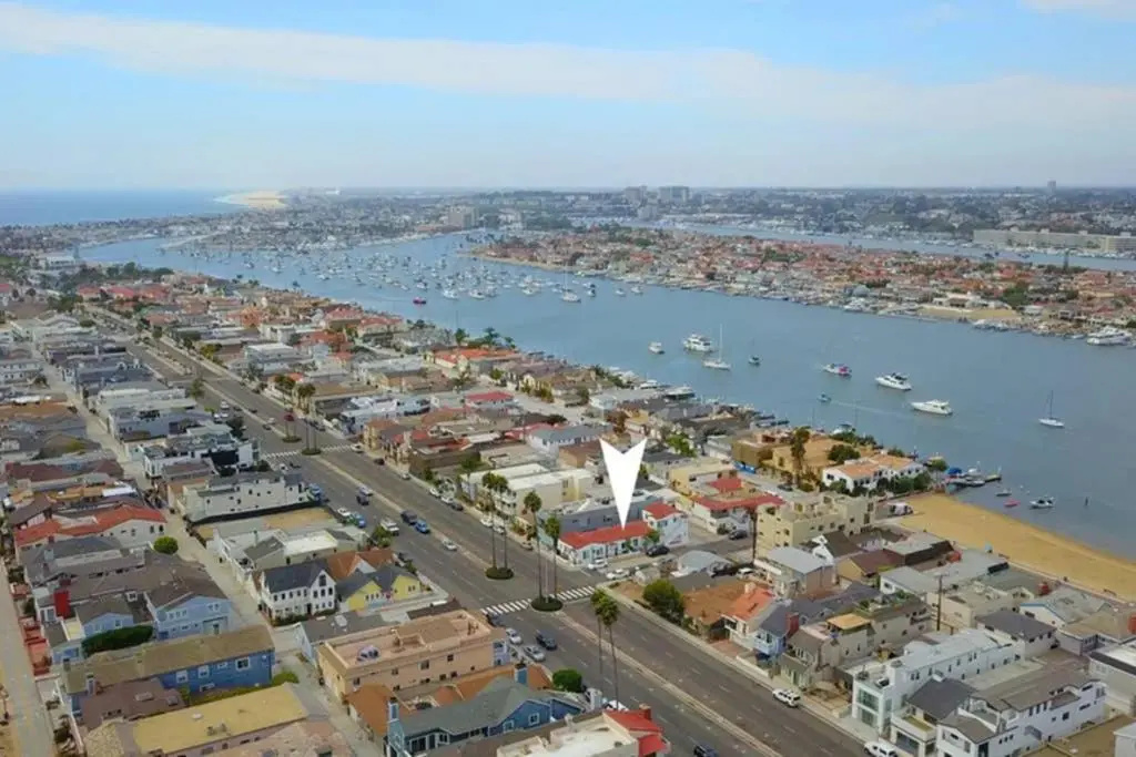 Beach & Waterfront