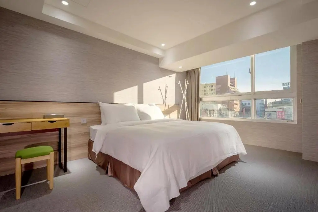 Deluxe Family Suite