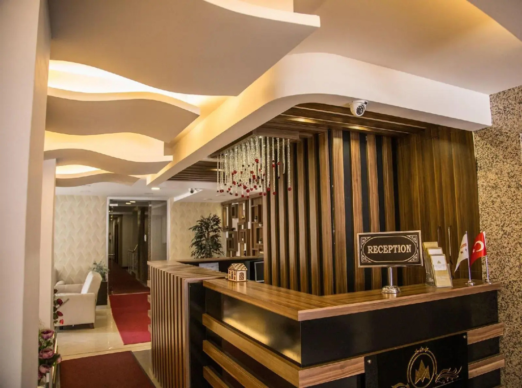 Grand Merin Airport Hotel — фото