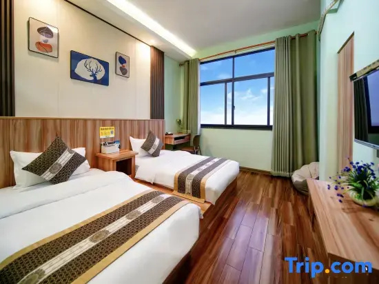 Standard Double room with balcony (twin beds)