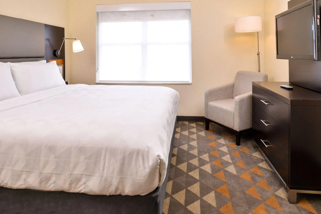 Holiday Inn & Suites Dallas-Addison by IHG - Chambres