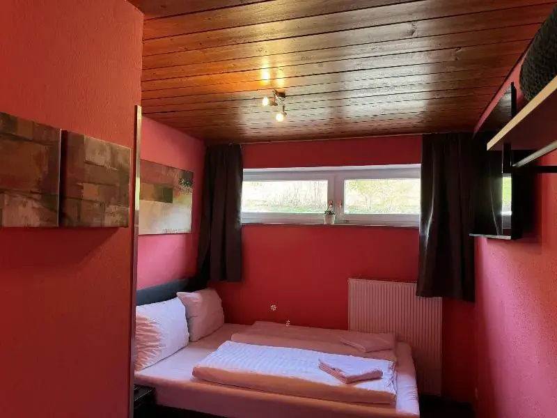 1 Bedroom Standard Double room (full double bed)
