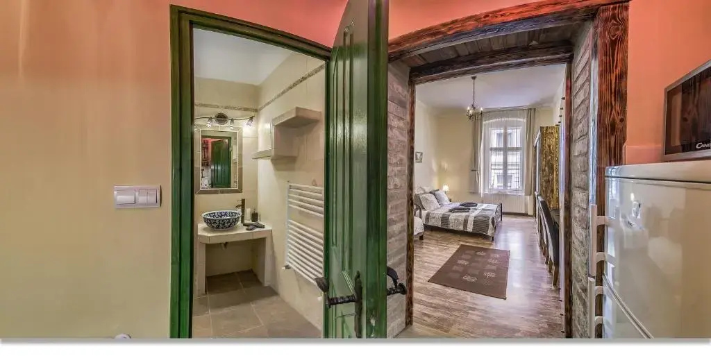 Wine Cellar Boutique Apartment