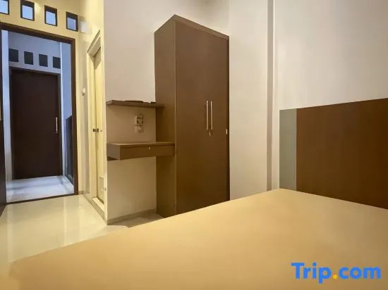 Standard room with city view
