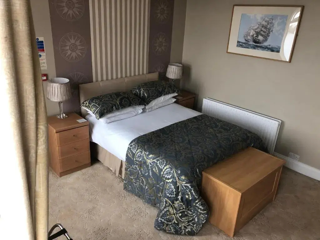 Superior Double room (full double bed)
