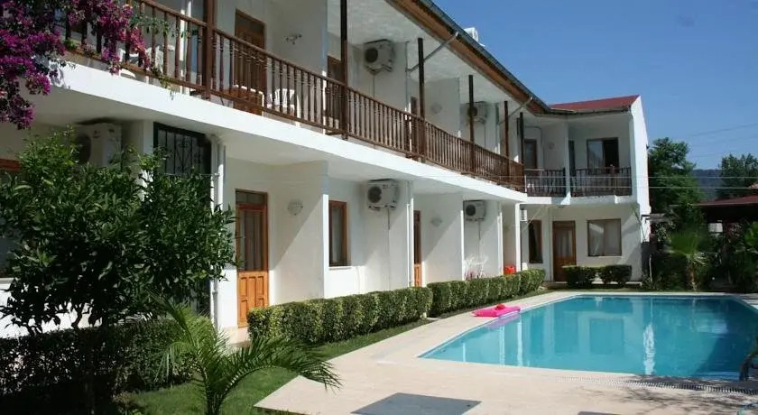 Sehrazat Hotel — фото 4