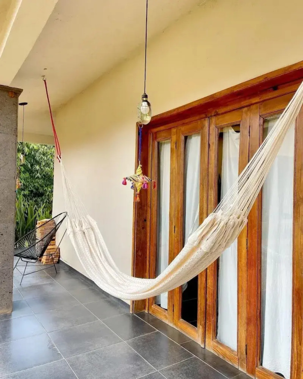 2 Bedrooms Standard Family room with balcony and with lake view