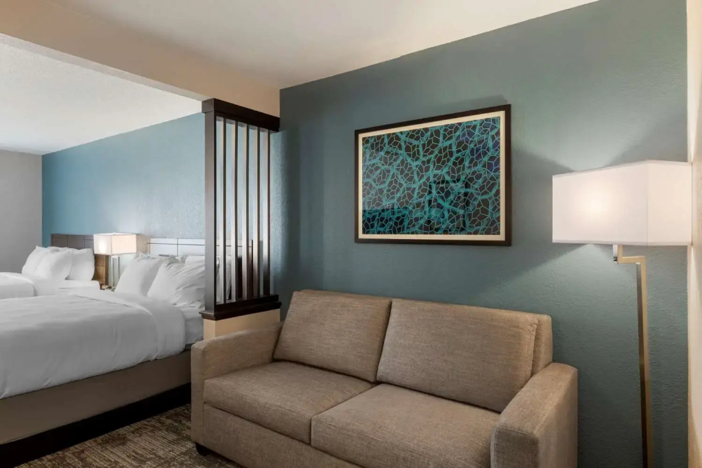 SureStay Plus Hotel by Best Western Watertown — фото 6
