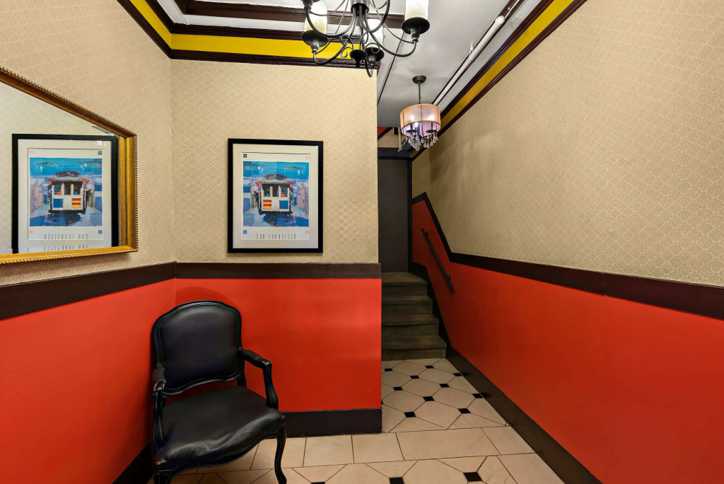Hotel photo 13