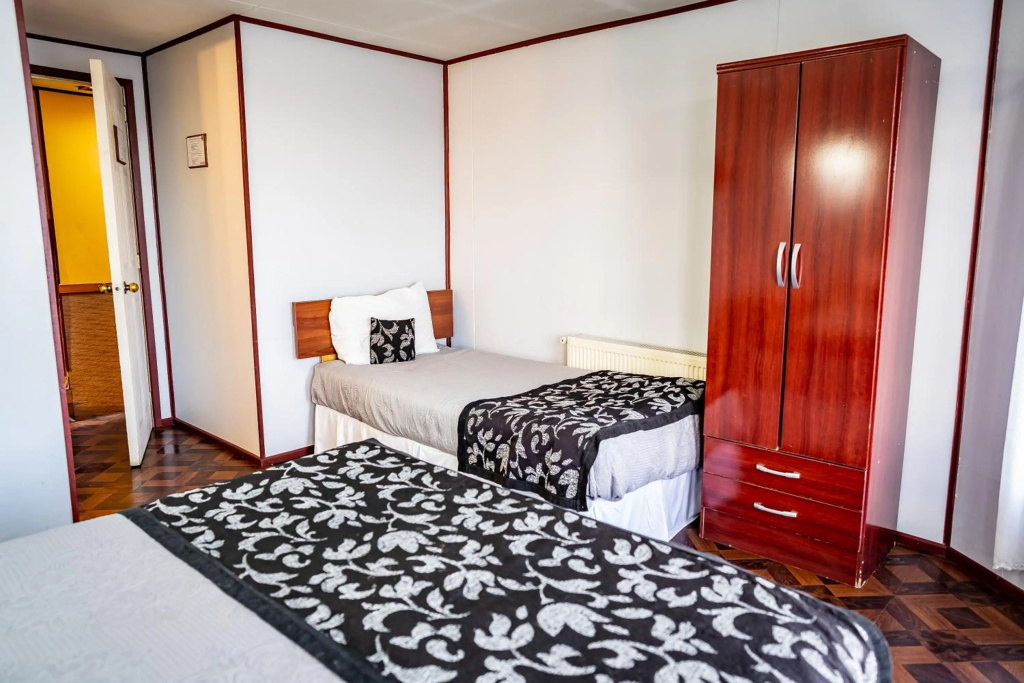 Hostal Alcazar — 2