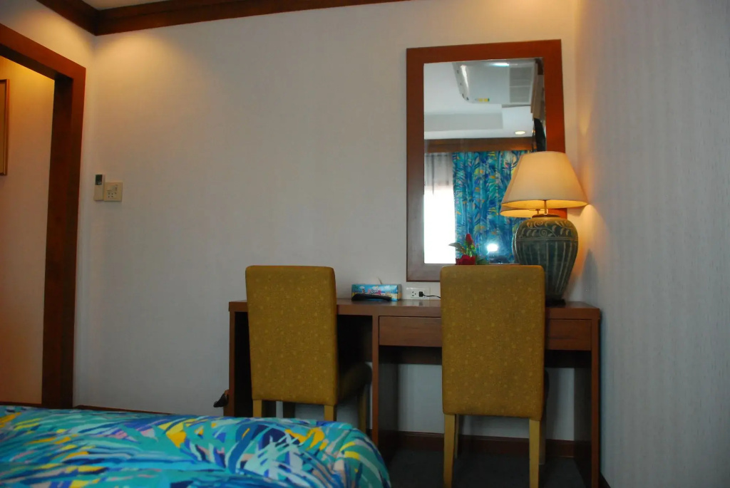 Bedroom