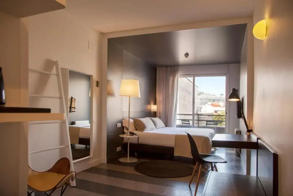 Superior Double room with balcony (full double bed)