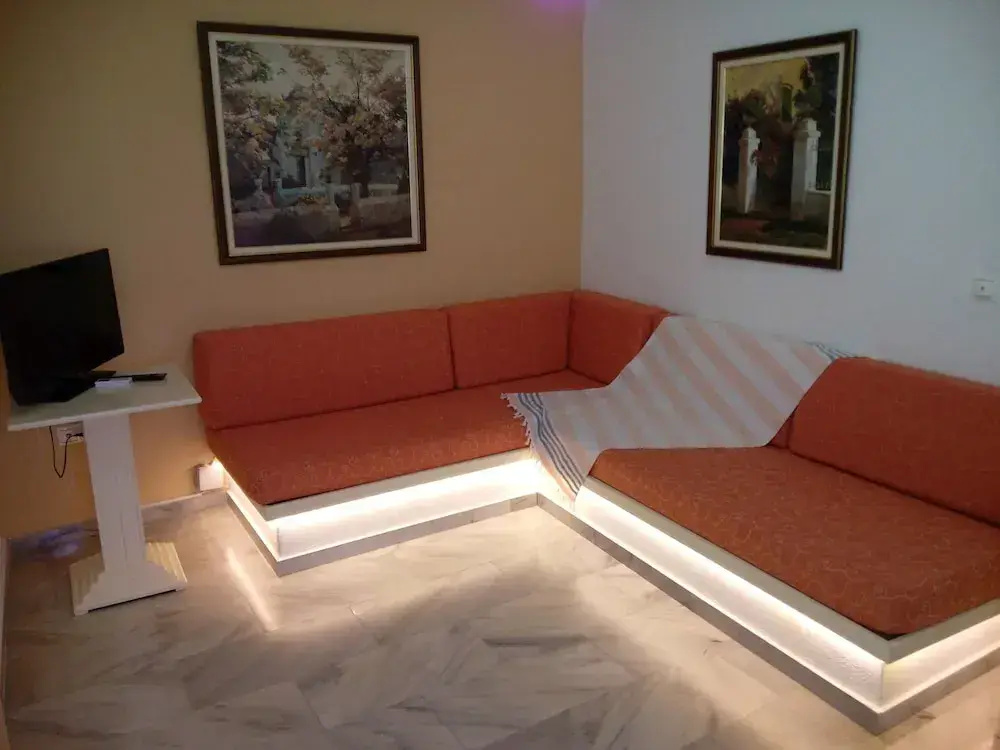 Superior Quadruple room with garden view