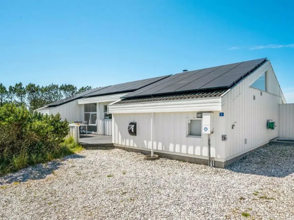 "Senta" - 450m from the sea in NW Jutland