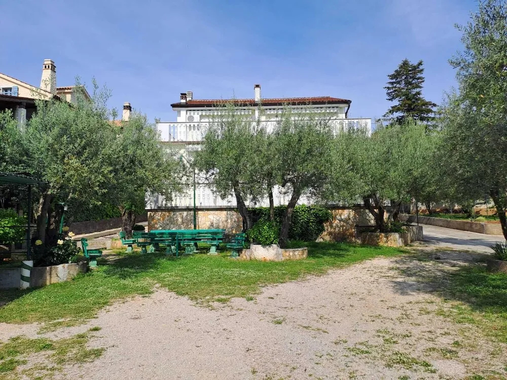 Apartments Berny