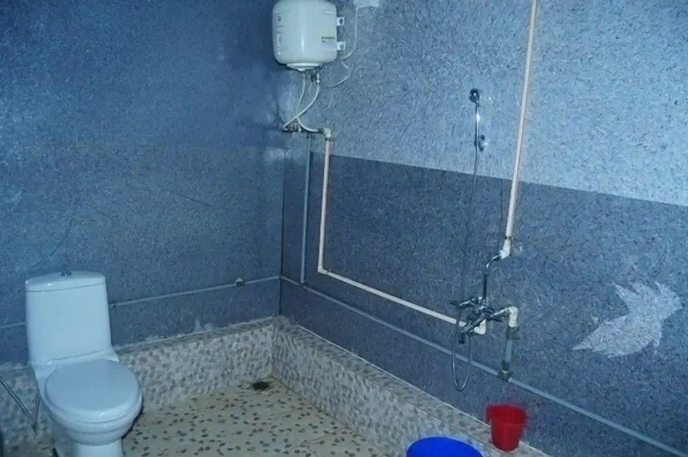 gallery_image_hidden_4