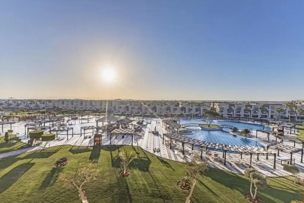 Beach & Waterfront