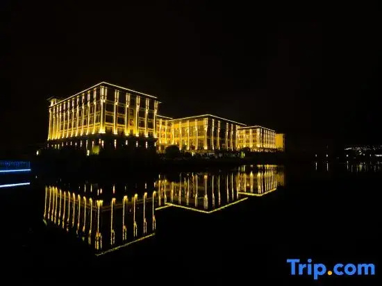 Quannan Yangminghua International Garden Hotel