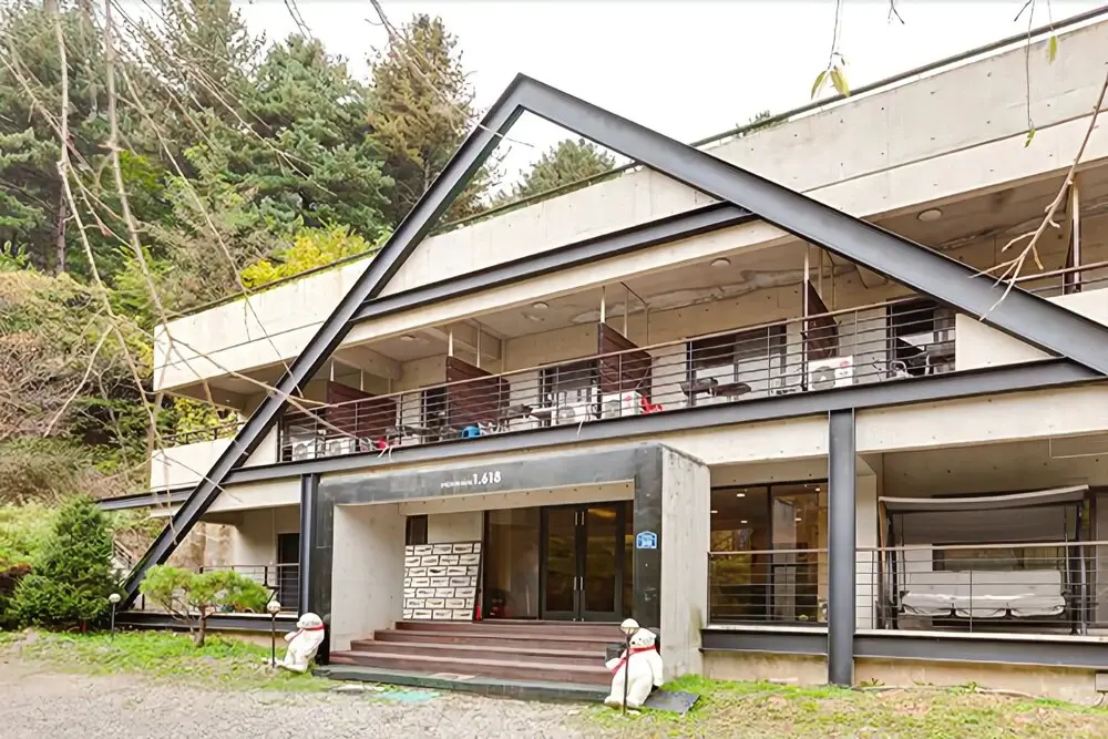 Gapyeong 1.618 Pension