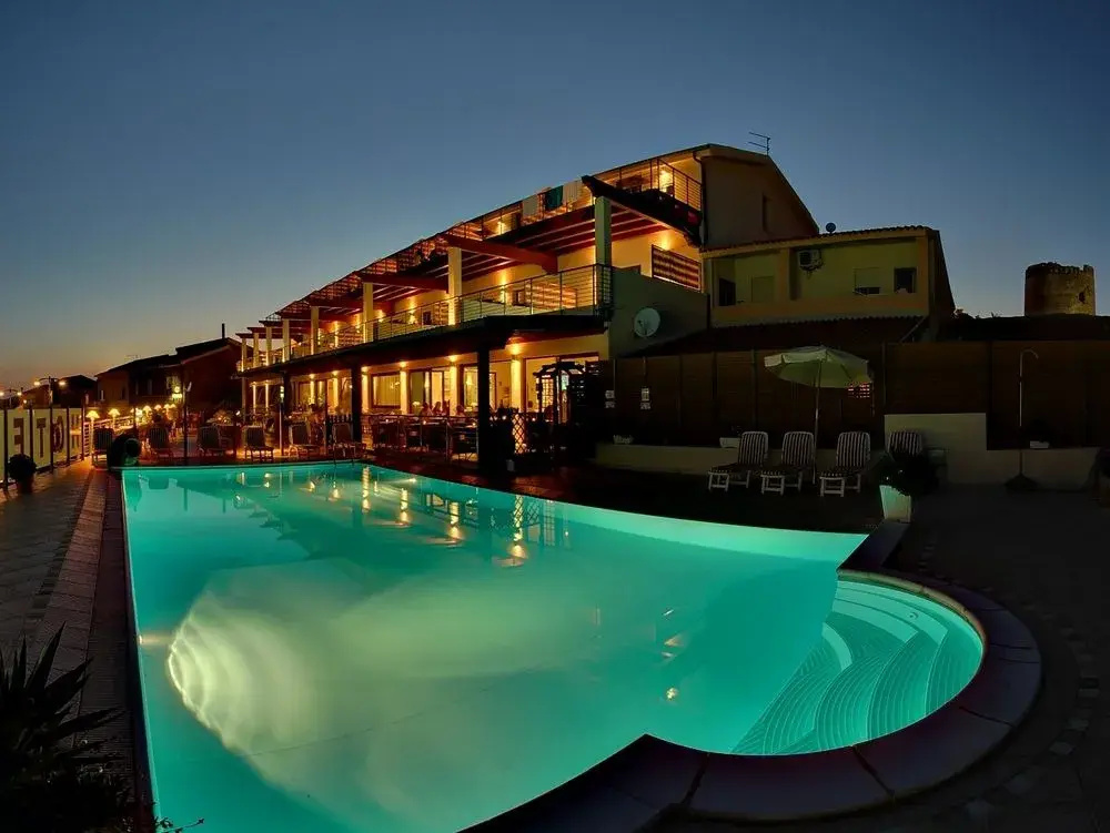 Hotel photo 16