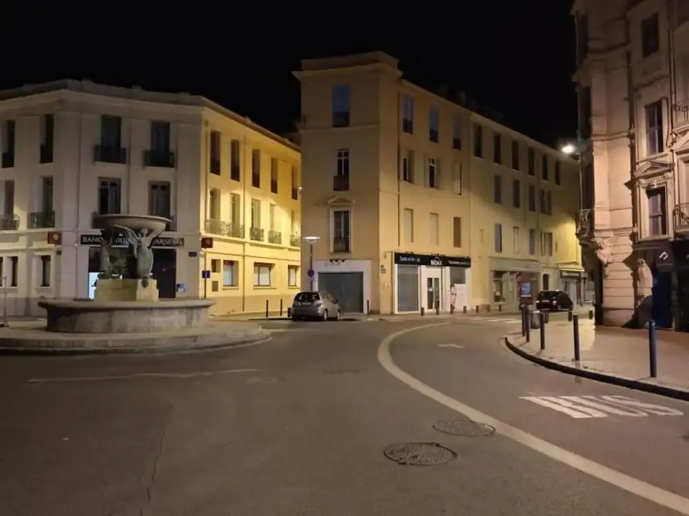 Voir la photo 1 — Hotel Perpignan Centre