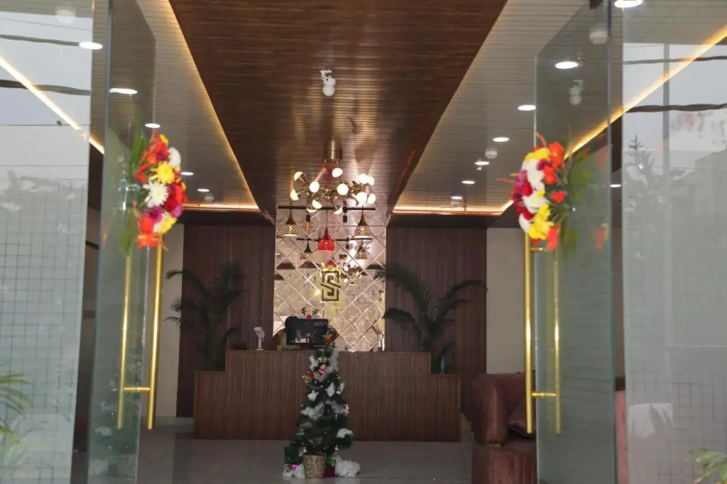 Hotel photo 12