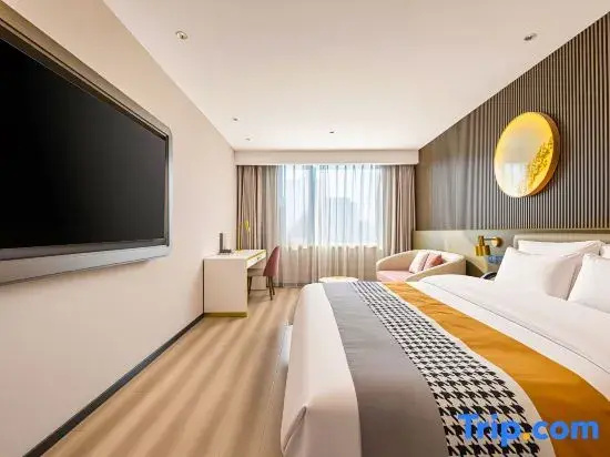 Executive Double room (full double bed)