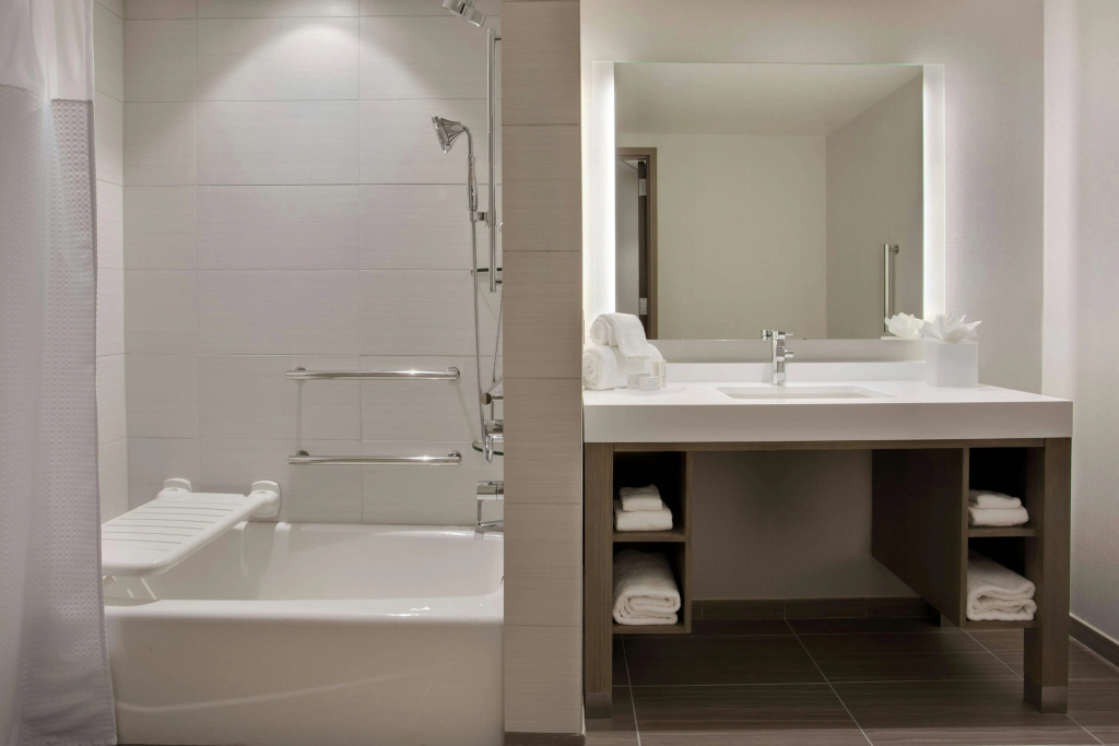 Courtyard by Marriott Orlando South/Grande Lakes Area - Général