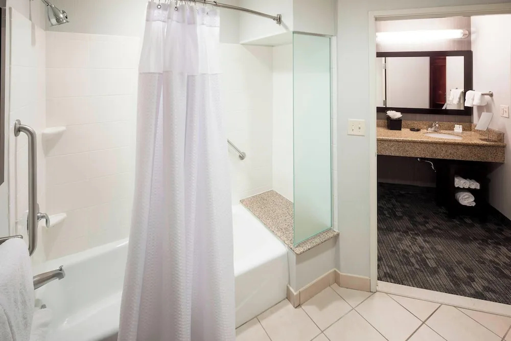 Courtyard by Marriott Franklin Cool Springs - Chambres