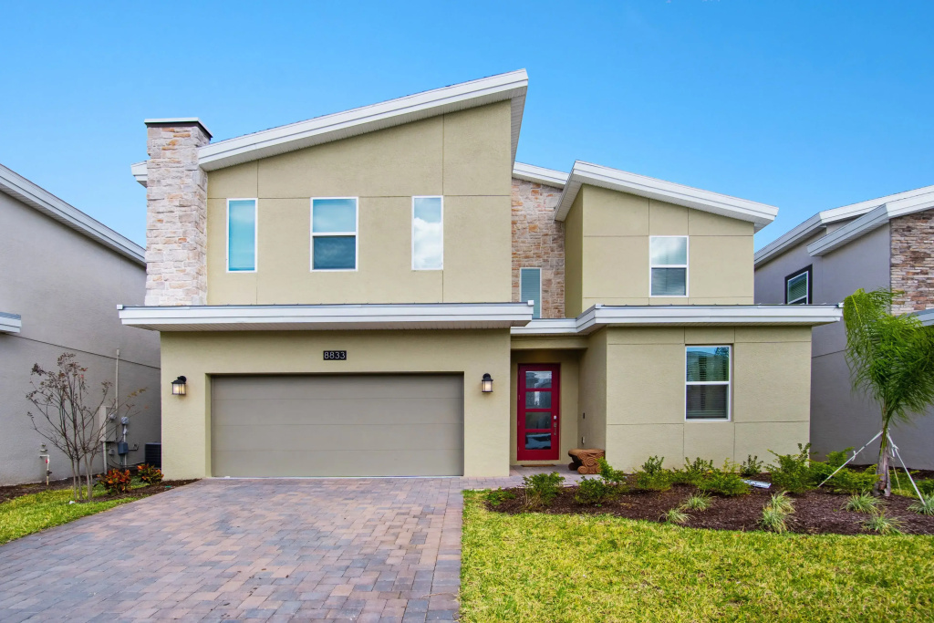 8833CRUDEN, Davenport, US