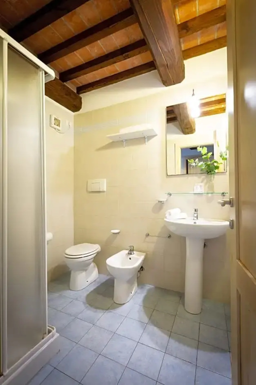 2 Bedrooms Attic Apartment