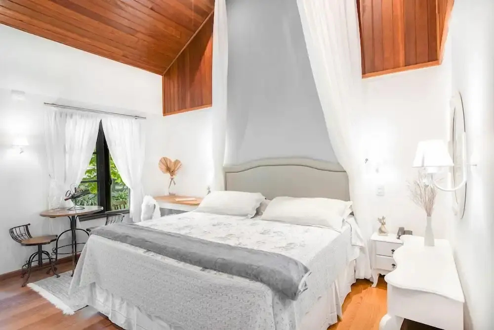 Deluxe Chalet