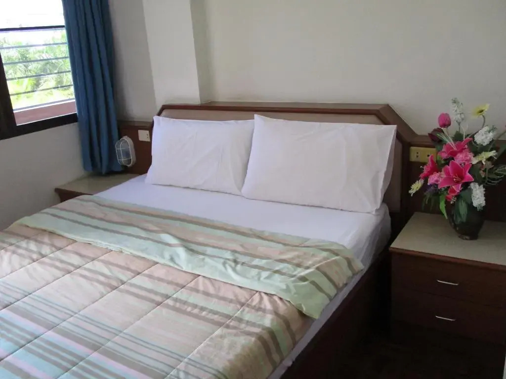 兩臥房四人套房，視野花園雙人床