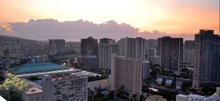 Ala Moana by Luxury Suites International