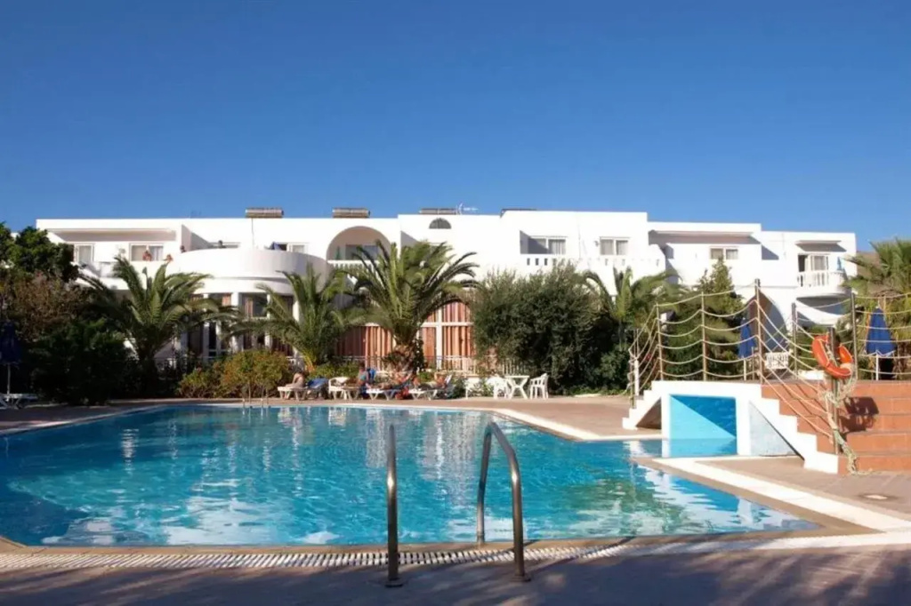Eristos Beach Hotel - фото 9