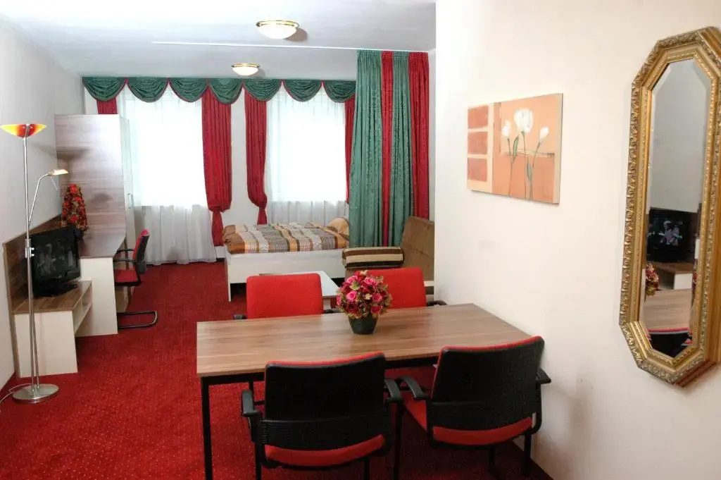 Hotel Garni Daniela Urich - Chambres