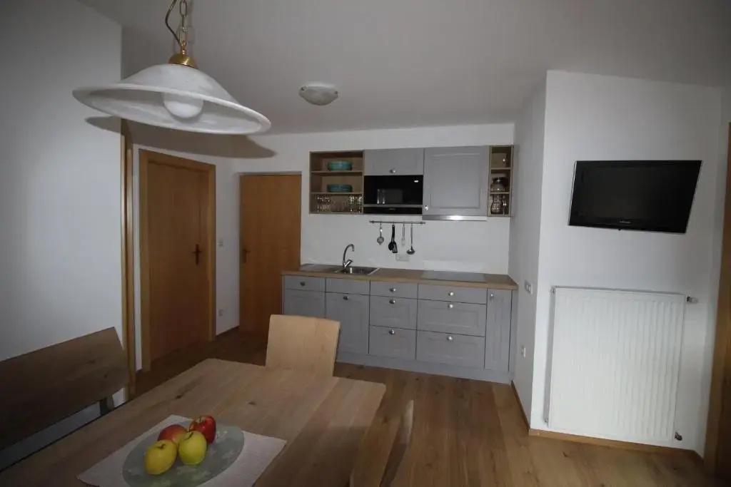 Apartment with mountain view
