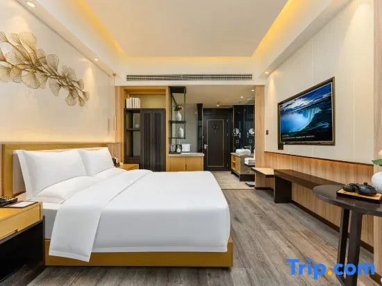 Standard Double room with view (full double bed)