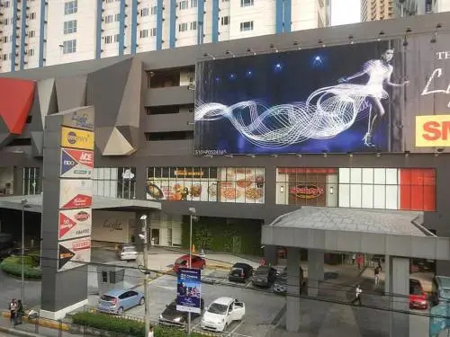 SM Light Residence - 1BR Condo with Balcony FF