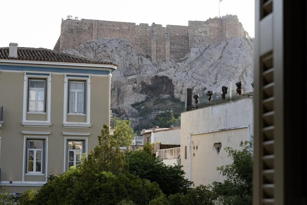 Ancient Athens Great Apt Home Office w Acropolis View
